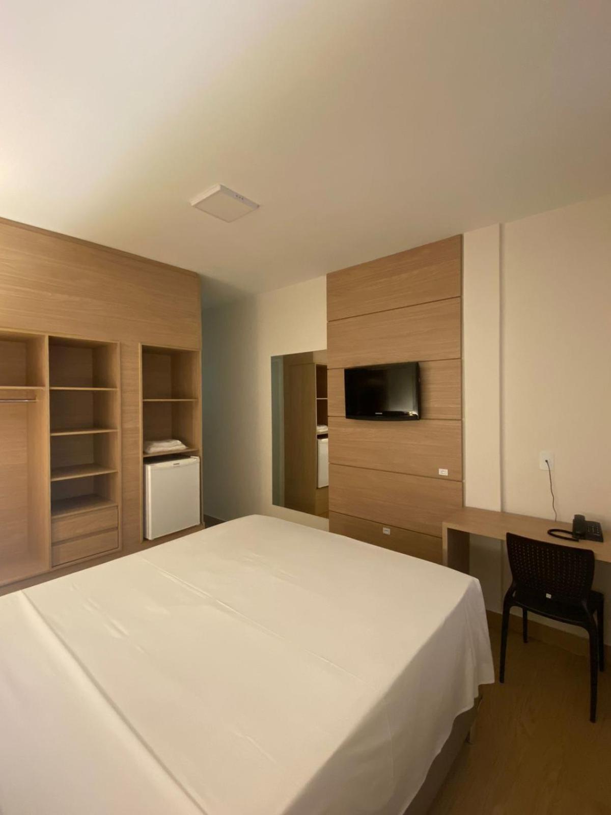 Hotel Linhatur Linhares Zimmer foto